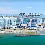 Beach Front - Luxury High Rise - Dubai Style