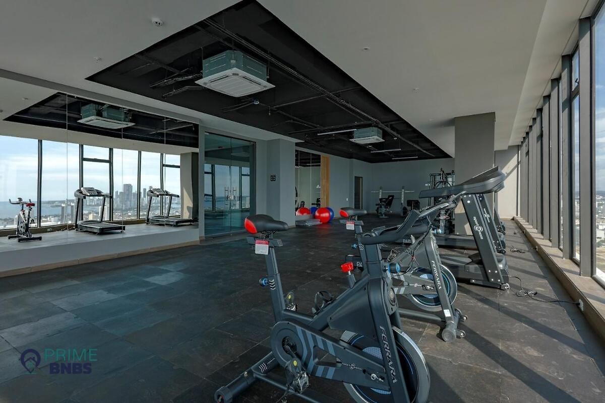 Front - Luxury High Rise - Dubai Style Apartamento Cartagena