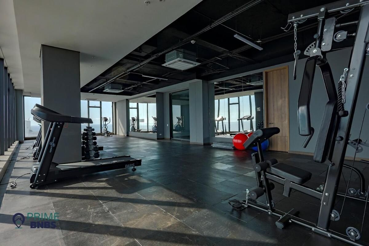 Front - Luxury High Rise - Dubai Style Apartamento *