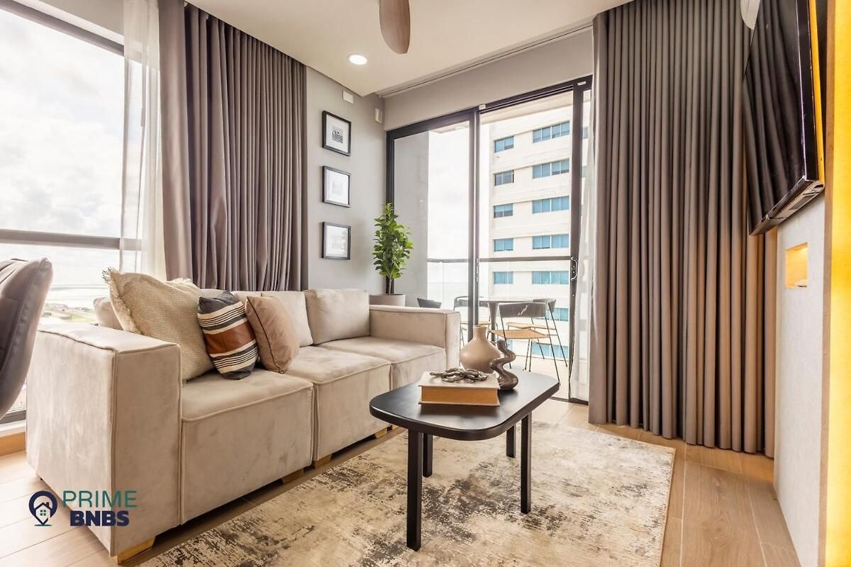 Apartamento Front - Luxury High Rise - Dubai Style