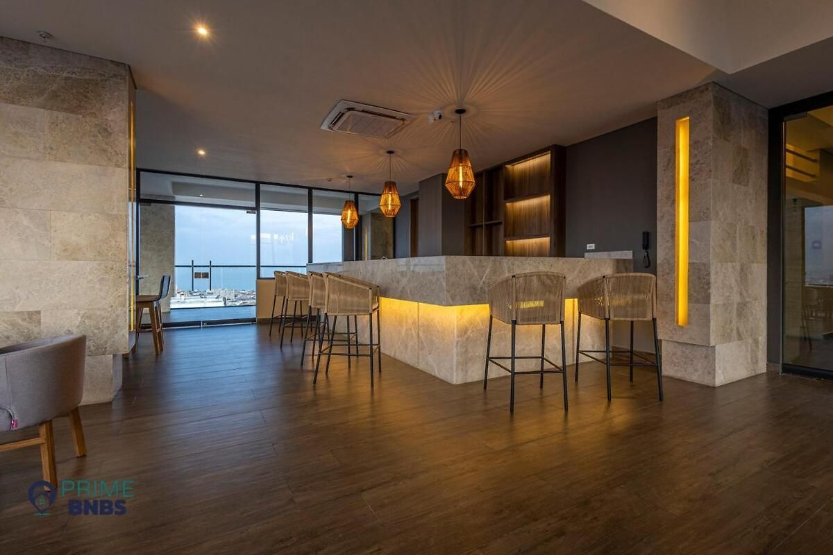 Apartamento Front - Luxury High Rise - Dubai Style