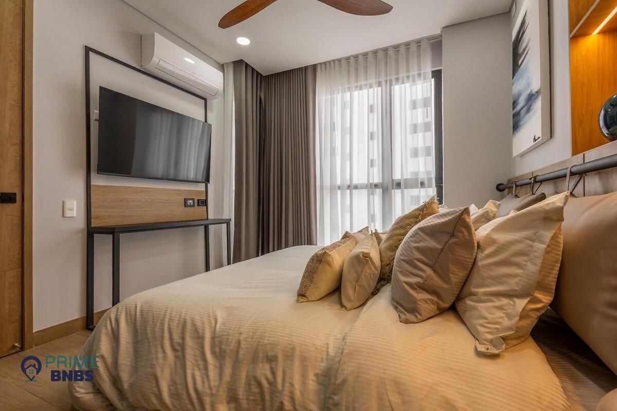 Front - Luxury High Rise - Dubai Style * Cartagena