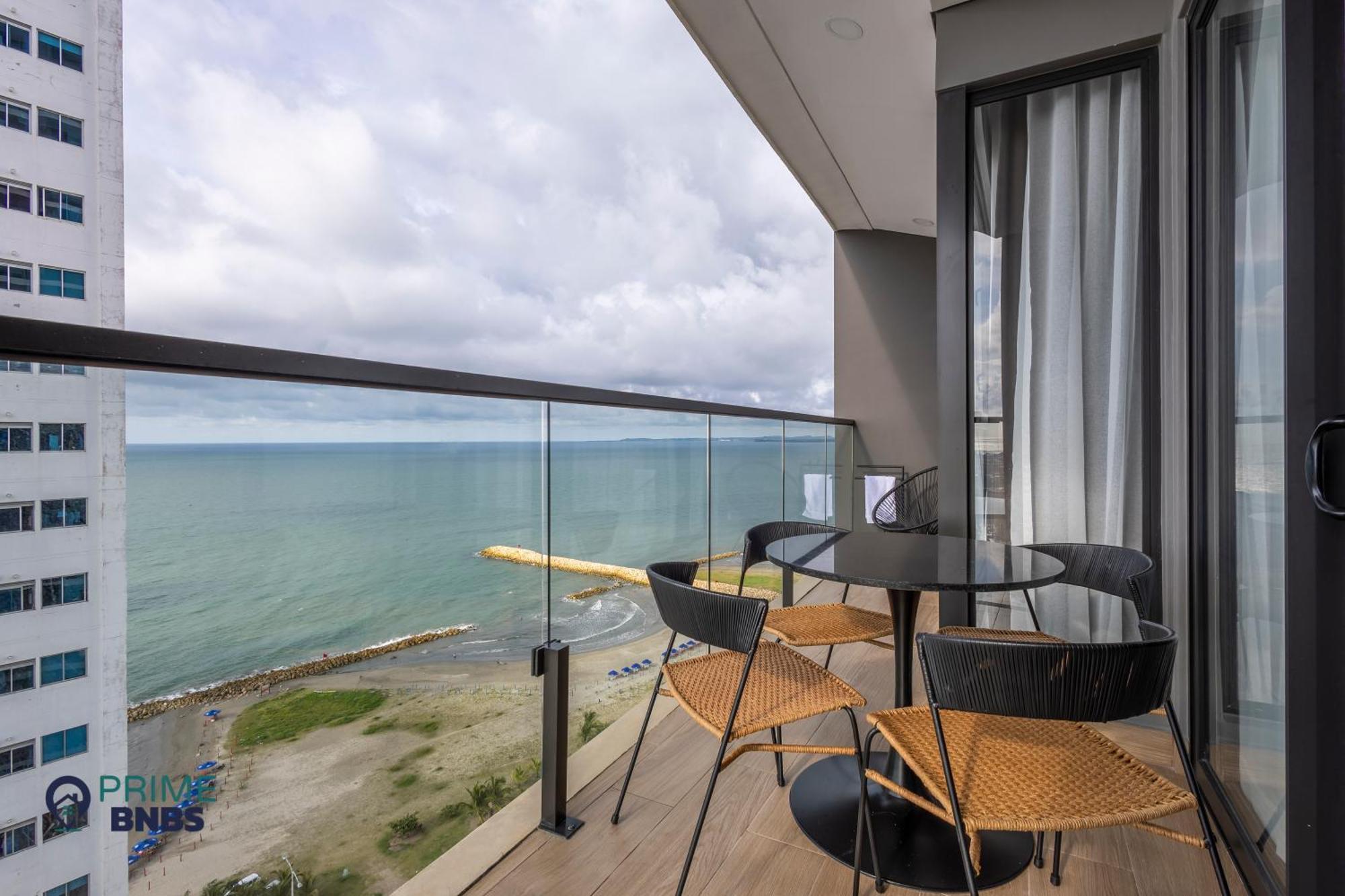 Front - Luxury High Rise - Dubai Style Cartagena