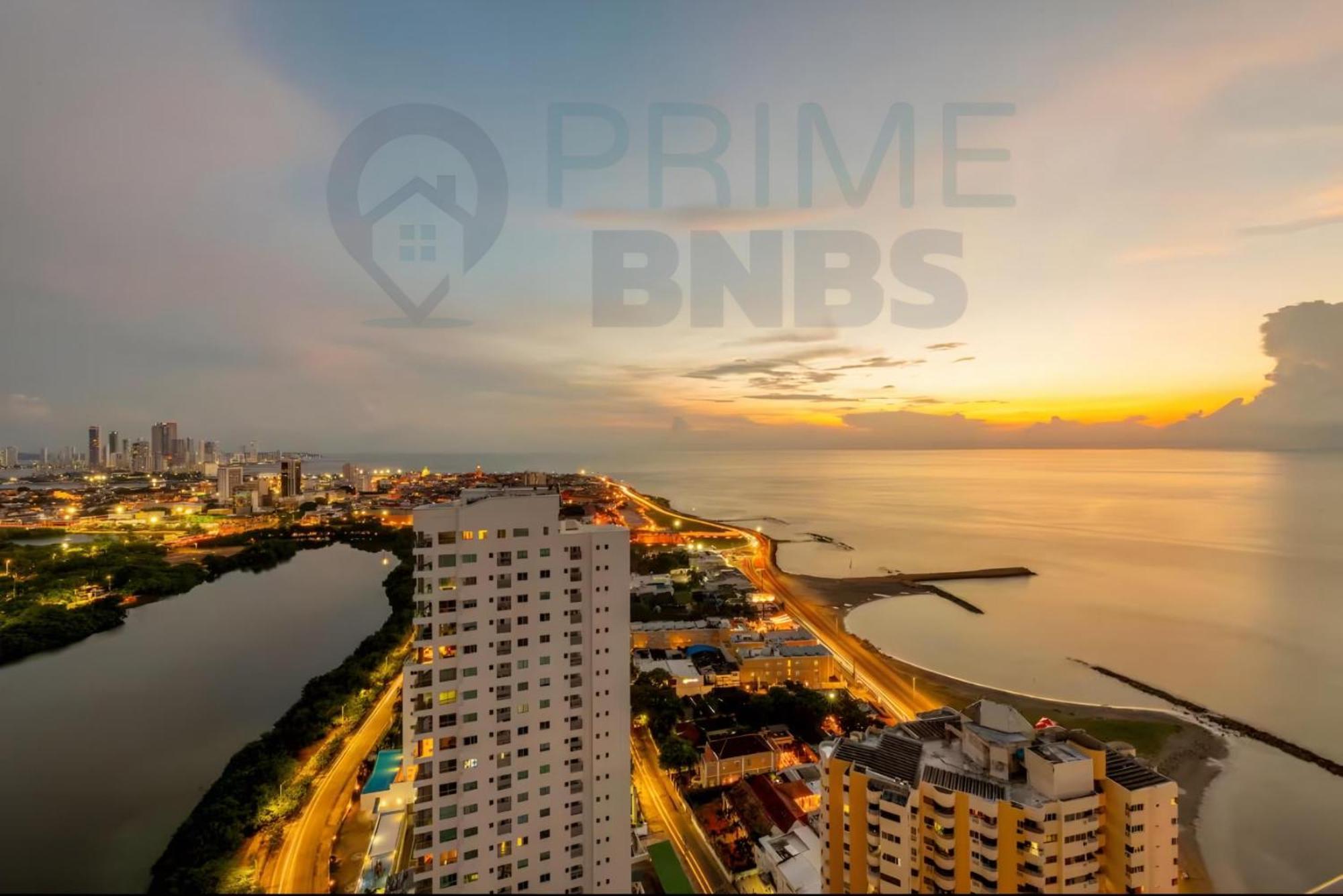 Front - Luxury High Rise - Dubai Style