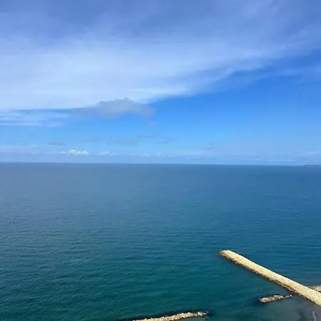 Front - Luxury High Rise - Dubai Style Cartagena