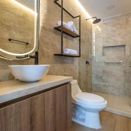 Apartamento Front - Luxury High Rise - Dubai Style *