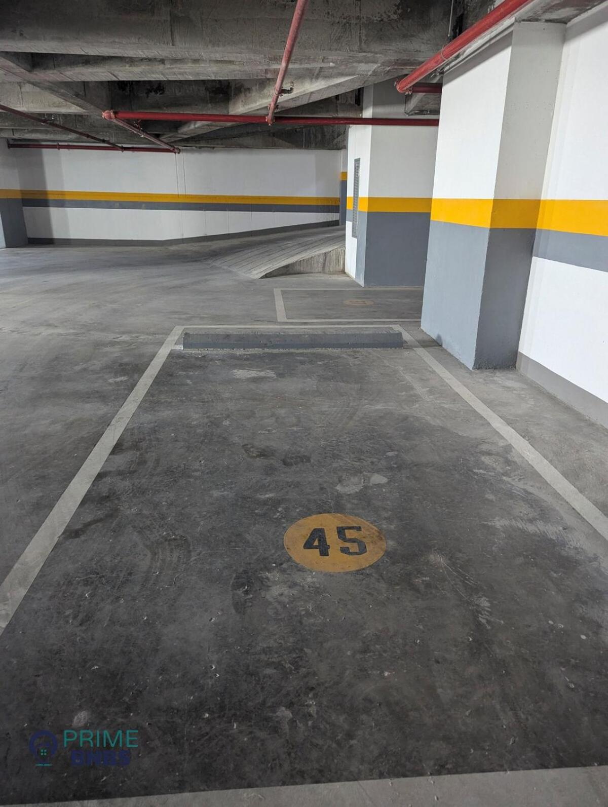 Front - Luxury High Rise - Dubai Style Apartamento *